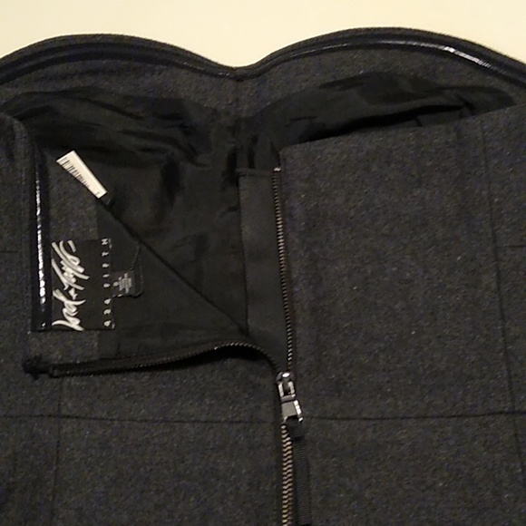 Lord & Taylor strapless top bustier style in 50% wool blend - Picture 14 of 14